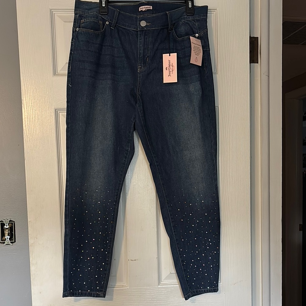 Juicy Couture Blue ankle Jeans with Pink Iridescent Stones